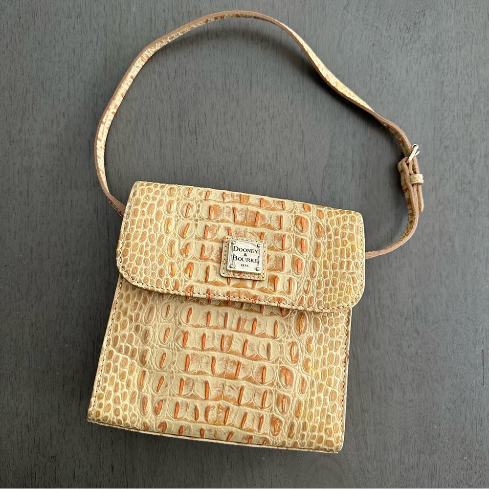 DOONEY & BOURKE Leather Purse Nile Collection Alligator